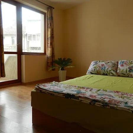 Happy Vacation Apartment Varna